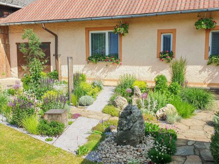 lanaturo-jan-konecny-zahradny-architekt-zahrada-spomienok-leto (23)