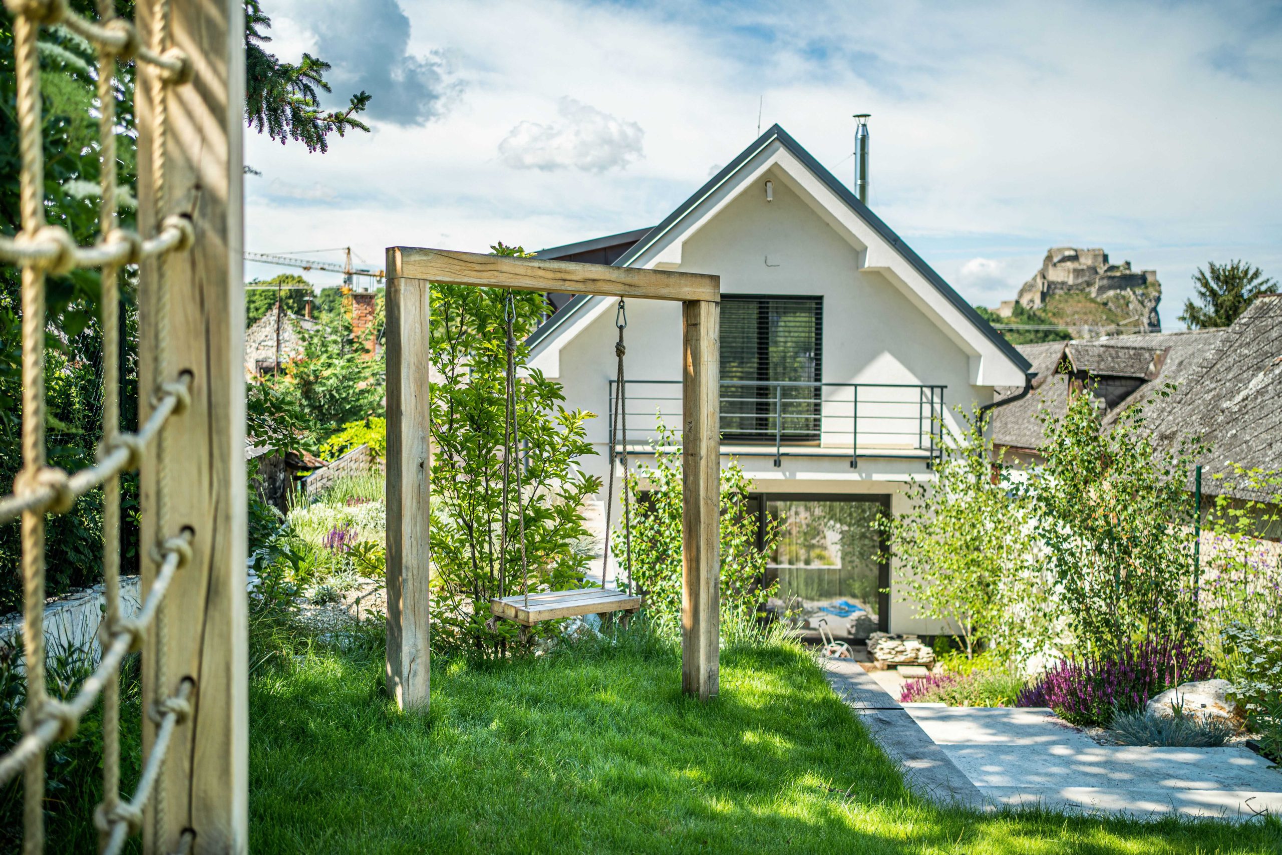 lanaturo-jan-konecny-zahradny-architekt-zahrada-vo-svahu